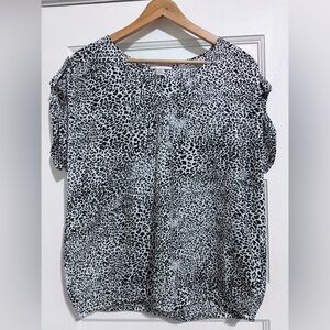 Kenar Black and White Patterned Blouse